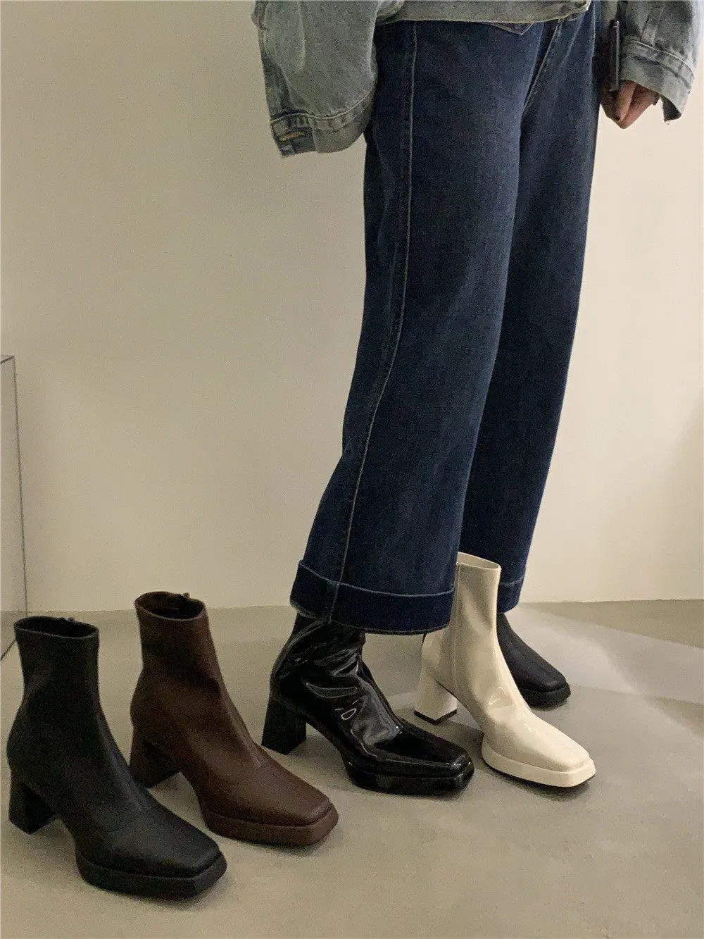 2025  Premium White Chelsea Short Boots High Heel Martin Boots  Bare Boots popular Autumn and Summer Fleece Skinny Women's Boots