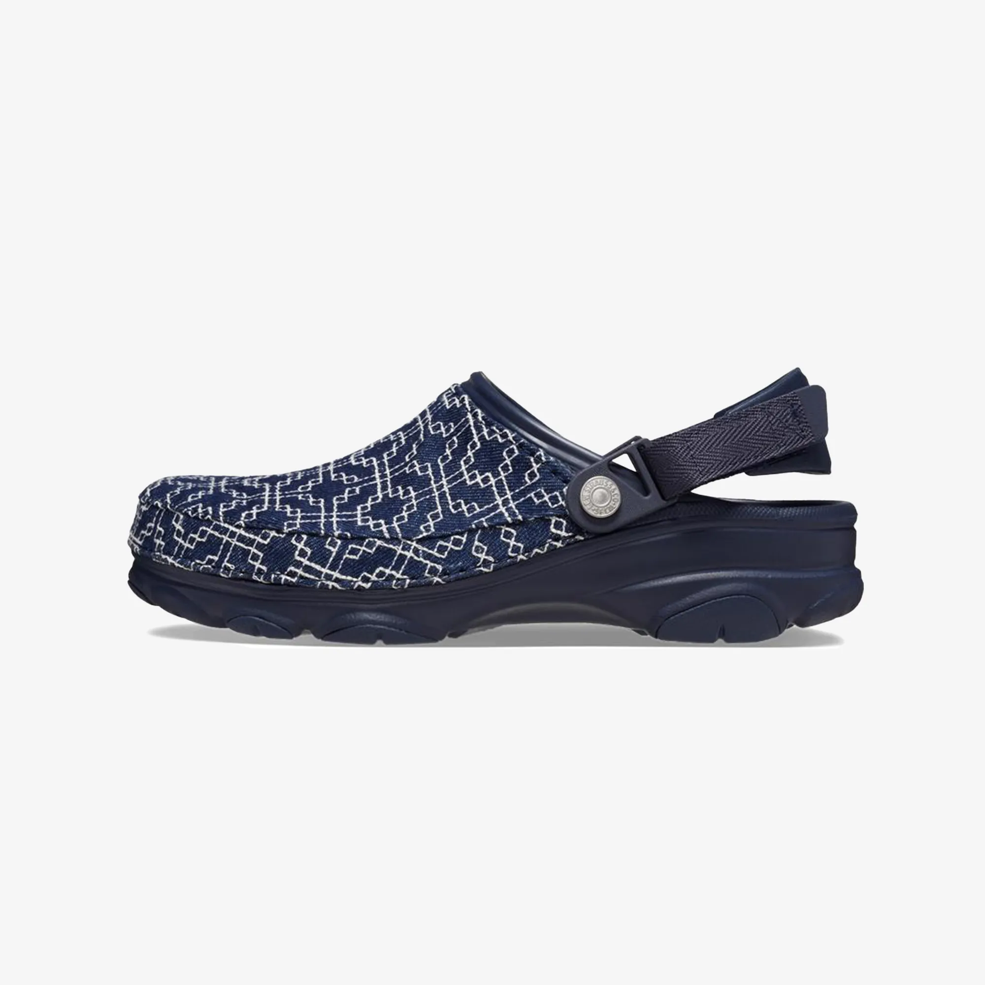 Crocs | LEVIS X CROCS ALL TERRAIN CLOG  { NAVY